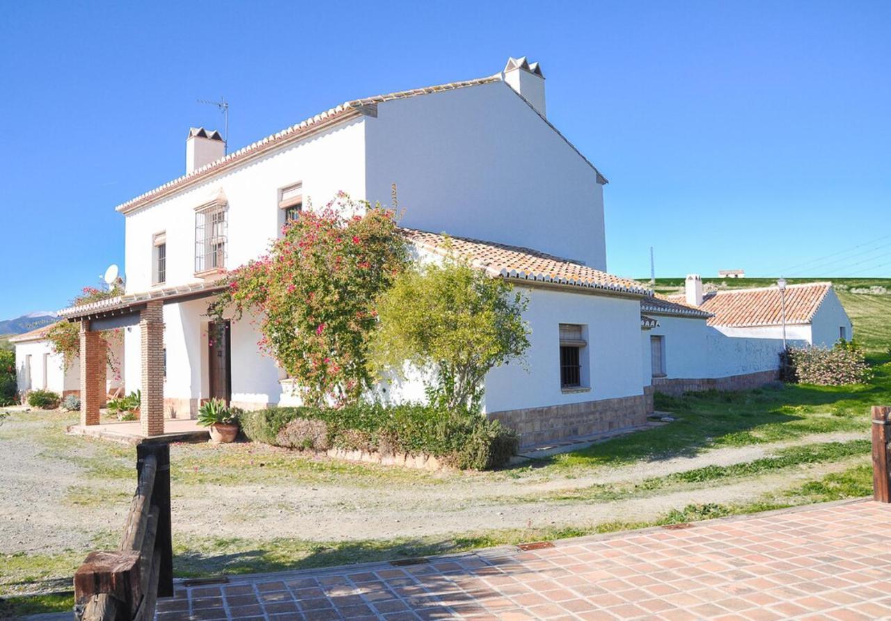Cortijo Las Caballerias Алора Екстериор снимка